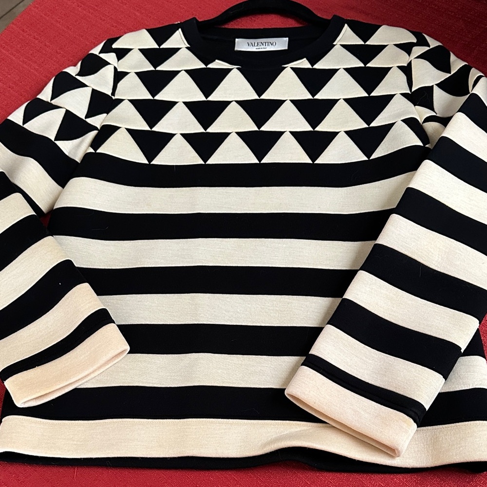 Valentino Black and White Crew Neck Sweater with Geometric Patterns - Picture 3 of 5